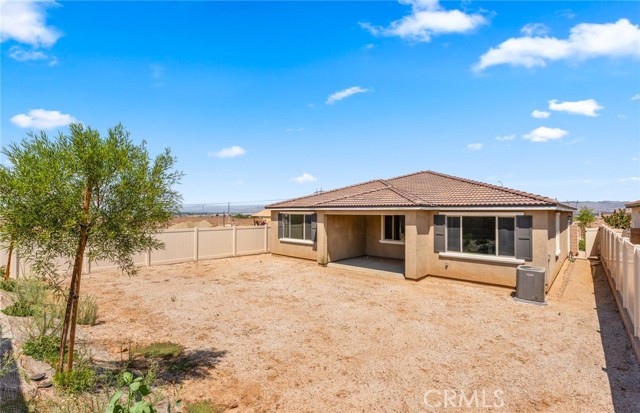 26615 Silver Ore Road, Menifee CA: https://media.crmls.org/medias/776d9311-6398-45bd-b85e-598939c1f043.jpg