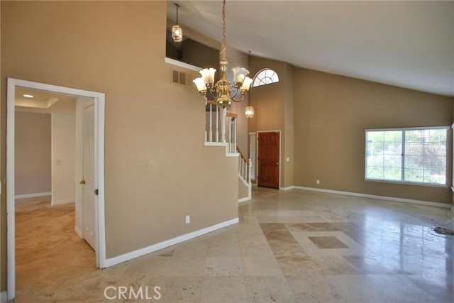 Detail Gallery Image 12 of 45 For 5100 Humboldt Ct, Riverside,  CA 92507 - 4 Beds | 3 Baths