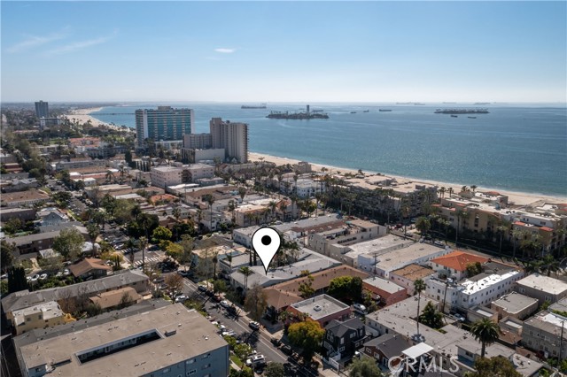 Detail Gallery Image 41 of 42 For 1404 E 1st St #5,  Long Beach,  CA 90802 - 2 Beds | 1 Baths