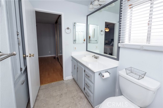 Detail Gallery Image 5 of 47 For 11730 Whittier Bld #40,  Whittier,  CA 90601 - 2 Beds | 2 Baths