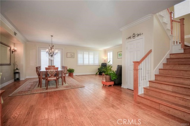 Detail Gallery Image 3 of 8 For 45316 Saint Tisbury, Temecula,  CA 92592 - 5 Beds | 4 Baths