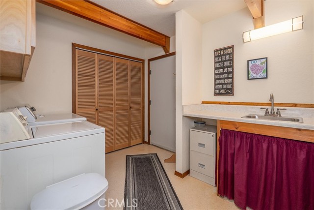 7134 Snyder Ridge Road, Mariposa CA: https://media.crmls.org/medias/777030a2-a450-46d6-b850-30324d51ce69.jpg