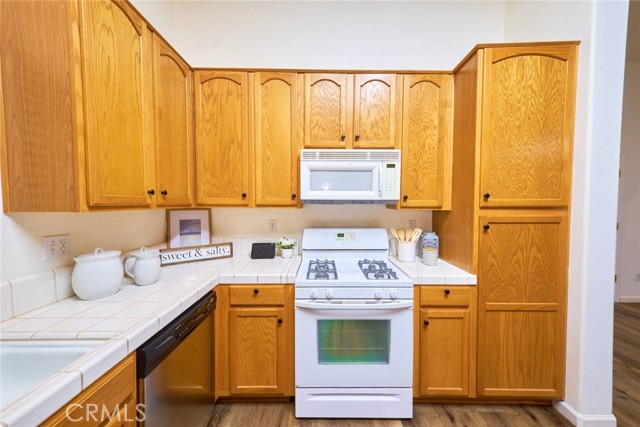 Detail Gallery Image 9 of 30 For 343 Silva Dr, Atwater,  CA 95301 - 4 Beds | 2 Baths