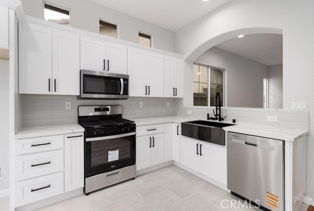 447 Paseo Del Valle, Camarillo CA: https://media.crmls.org/medias/7770de3a-9789-4d58-90fd-24a94796f0a1.jpg