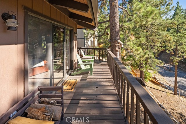 1281 Sand Canyon, Big Bear Lake CA: https://media.crmls.org/medias/7771150f-4c97-4032-9383-9ed3e99a5aa7.jpg