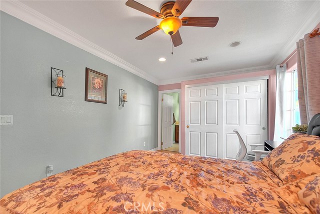 25664 Lola Court, Menifee CA: https://media.crmls.org/medias/77712660-38b5-4558-9279-56527f4136d9.jpg