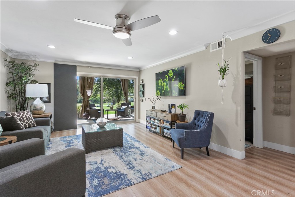 31658 W Nine Drive F120