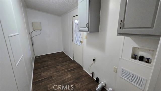 Detail Gallery Image 15 of 30 For 1512 E 5th St Spc 117, Ontario,  CA 91764 - 3 Beds | 2 Baths