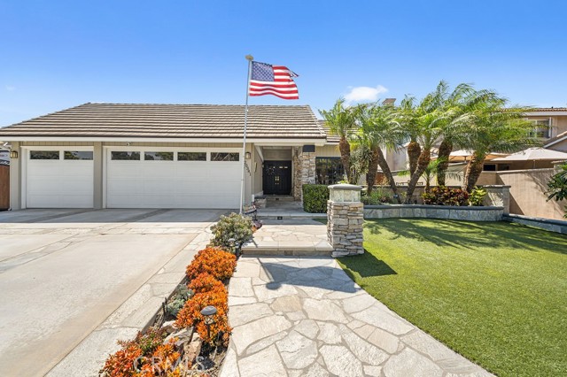 20381 Meander Ln, Huntington Beach, CA 92646