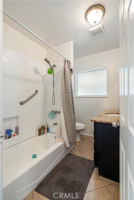 Detail Gallery Image 24 of 47 For 524 W 106th St, Los Angeles,  CA 90044 - 3 Beds | 1 Baths