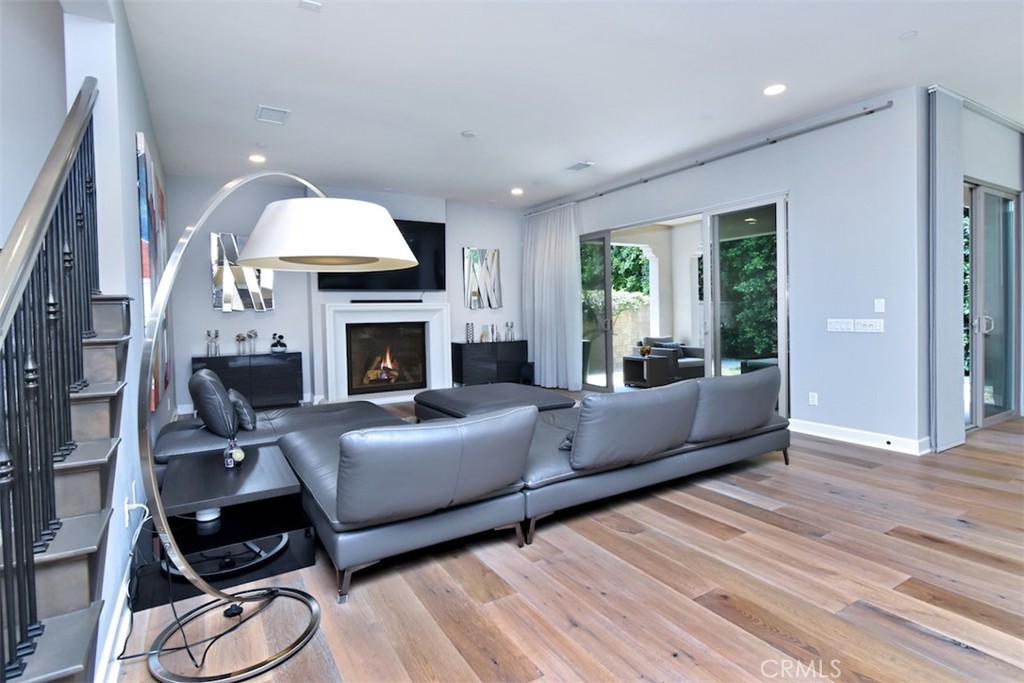 14608 Mccormick StreetSherman Oaks img 37
