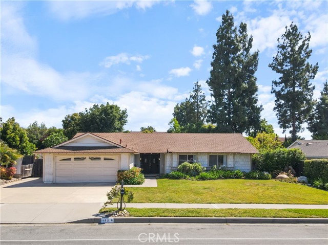 152 East Avenida De Los Arboles photo 1
