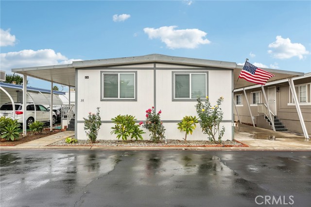 Detail Gallery Image 2 of 33 For 7850 Slater #38,  Huntington Beach,  CA 92647 - 2 Beds | 2 Baths