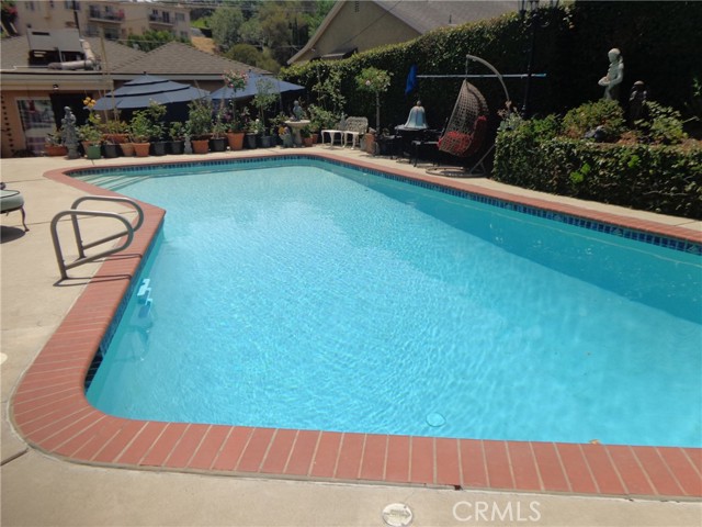 Detail Gallery Image 63 of 69 For 3855 York Bld, Los Angeles,  CA 90065 - 3 Beds | 2 Baths