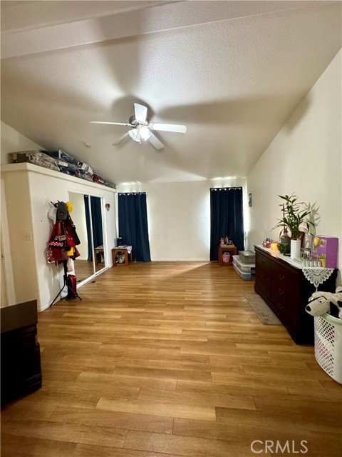 5800 HAMNER, Eastvale CA: https://media.crmls.org/medias/77761efa-6f59-4009-afcc-fdf9496ebd86.jpg