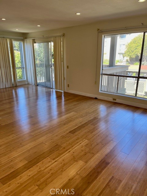 Detail Gallery Image 7 of 24 For 290 Sequoia Ct #25,  Thousand Oaks,  CA 91360 - 2 Beds | 1 Baths