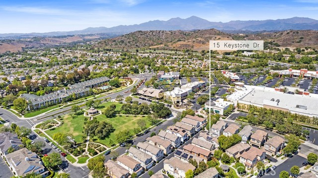 15 Keystone Drive, Ladera Ranch CA: https://media.crmls.org/medias/7777742a-9b3f-41d1-9460-1a4c2e41db84.jpg
