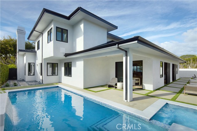 Detail Gallery Image 15 of 31 For 1312 Dover Drive, Newport Beach,  CA 92660 - 4 Beds | 4 Baths