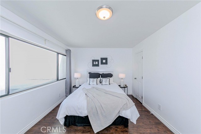 9724 Walker Court, Cypress CA: https://media.crmls.org/medias/77793ef6-05bd-45b4-83ad-27a4bf4c58ae.jpg