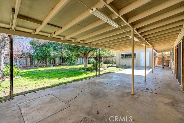 Detail Gallery Image 31 of 39 For 5694 N Winchester, Fresno,  CA 93704 - 3 Beds | 3 Baths