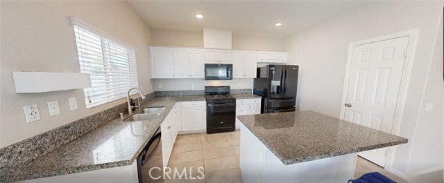 Detail Gallery Image 7 of 31 For 26423 Rediron Ct, Menifee,  CA 92584 - 4 Beds | 2 Baths