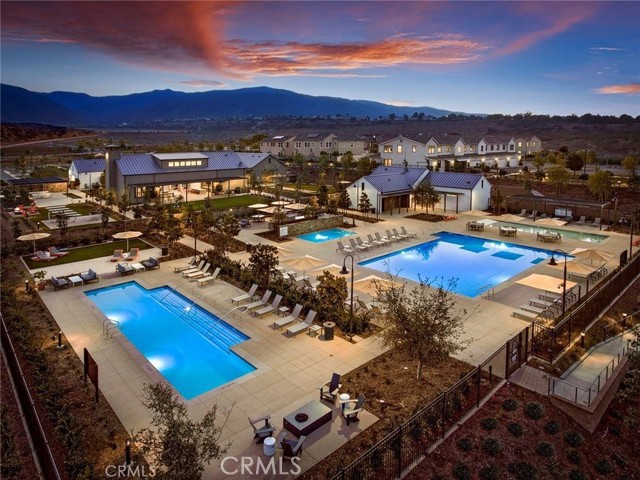 Detail Gallery Image 7 of 8 For 4084 Spring Ln, Corona,  CA 92883 - 3 Beds | 2/1 Baths