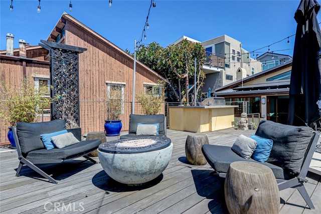 3205 Bayview Drive, Manhattan Beach, California 90266, 5 Bedrooms Bedrooms, ,5 BathroomsBathrooms,Residential,For Sale,Bayview,SB26067701