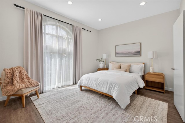 Detail Gallery Image 34 of 46 For 1830 Kelton Ave #5,  Los Angeles,  CA 90025 - 3 Beds | 2/1 Baths