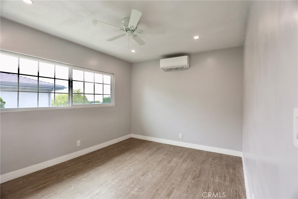 MLS #SR25250444 image #13