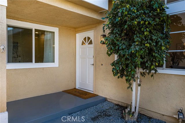 Detail Gallery Image 5 of 61 For 48 Bridgeport, Irvine,  CA 92620 - 3 Beds | 2/1 Baths