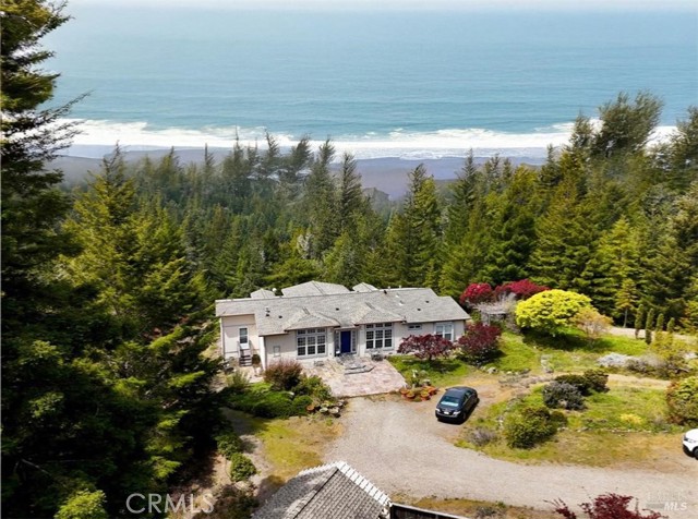 24680 Ten Mile Road, Point Arena CA: https://media.crmls.org/medias/777c5f87-8cda-4029-ac9b-d201b640d6f5.jpg