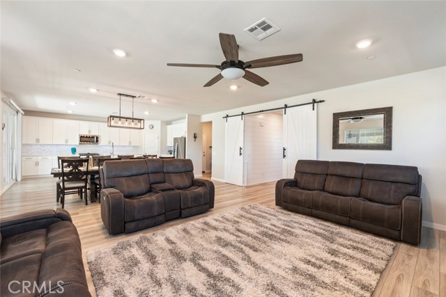 32762 Forgecroft Street, Menifee CA: https://media.crmls.org/medias/777d4640-9d7b-41d0-ade1-83d17dc2ff6f.jpg