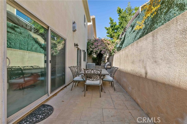 Detail Gallery Image 64 of 69 For 6920 Valmont #5,  Tujunga,  CA 91042 - 4 Beds | 3 Baths