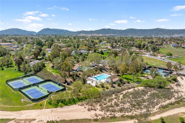 Detail Gallery Image 6 of 75 For 40498 Calle Madero, Temecula,  CA 92591 - 5 Beds | 4 Baths