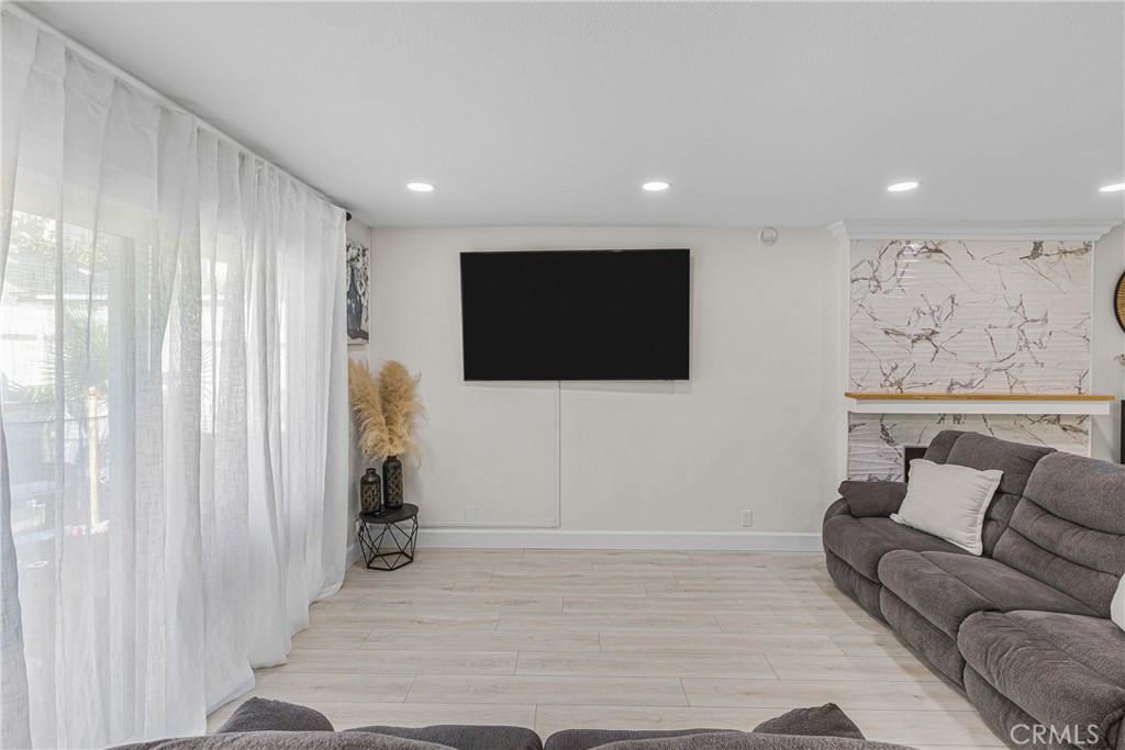 MLS #IV25248023 image #6