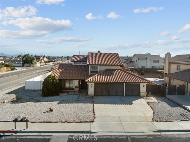 13651 Mica Ave, Victorville, CA 92392