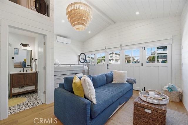 1002 3rd St, Hermosa Beach, California 90254, 4 Bedrooms Bedrooms, ,2 BathroomsBathrooms,Residential,For Sale,3rd St,SB26070138