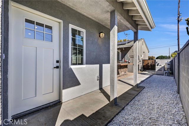 Front Image Thumbnail for CROC26077076