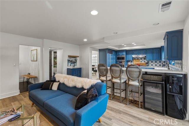 716 Lucia, Redondo Beach, California 90277, 3 Bedrooms Bedrooms, ,3 BathroomsBathrooms,Residential,For Sale,Lucia,SB26088691