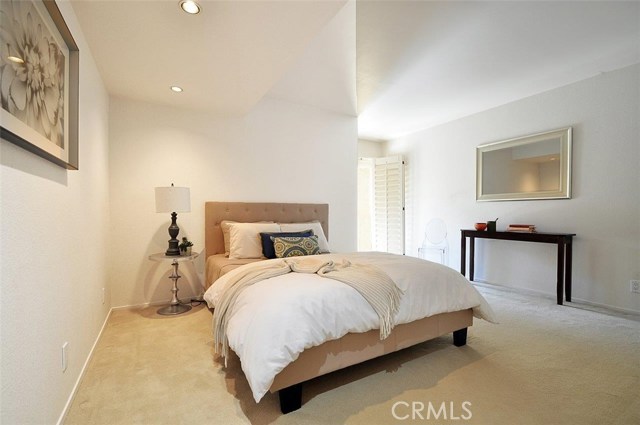 Second Bedroom En Suite