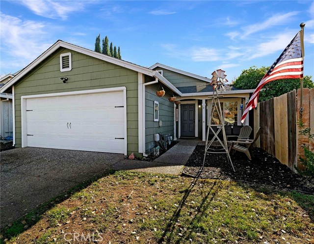 Detail Gallery Image 4 of 34 For 8 Olympus Ln, Chico,  CA 95973 - 3 Beds | 2 Baths