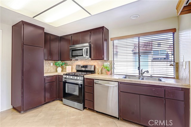 Detail Gallery Image 10 of 20 For 9849 Allesandro Ct, Rancho Cucamonga,  CA 91730 - 2 Beds | 1 Baths