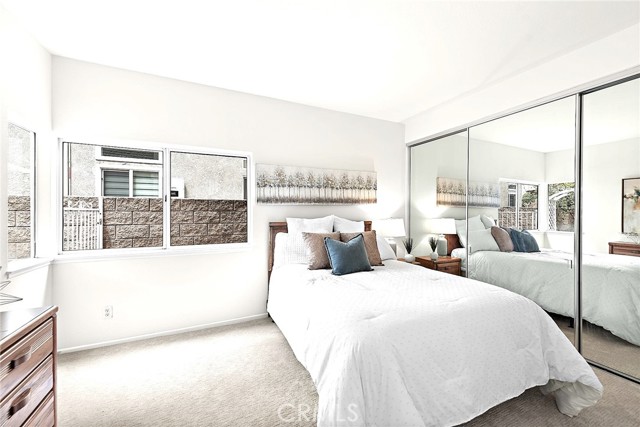 21251 Hillgate Circle, Rancho Santa Margarita CA: https://media.crmls.org/medias/77830165-b52c-419d-b2a2-fbae466562df.jpg