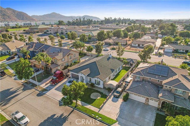 Detail Gallery Image 28 of 32 For 10686 Cayenne Way, Fontana,  CA 92337 - 4 Beds | 2/1 Baths