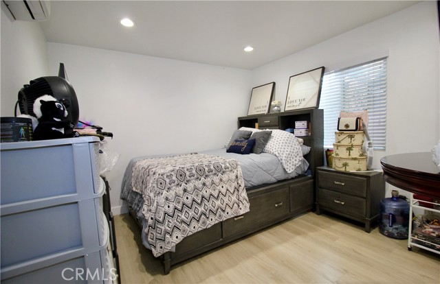 Detail Gallery Image 15 of 21 For 836 W 9th St, Corona,  CA 92882 - 3 Beds | 2 Baths