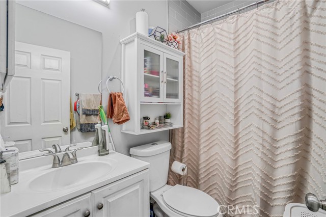 Detail Gallery Image 25 of 47 For 7663 Shadyglade Ave, North Hollywood,  CA 91605 - – Beds | – Baths