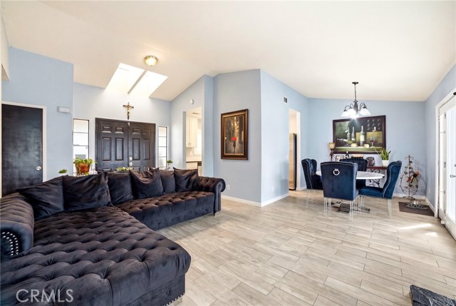 Detail Gallery Image 6 of 25 For 13847 Golden Eagle Ct, Moreno Valley,  CA 92553 - 2 Beds | 1 Baths