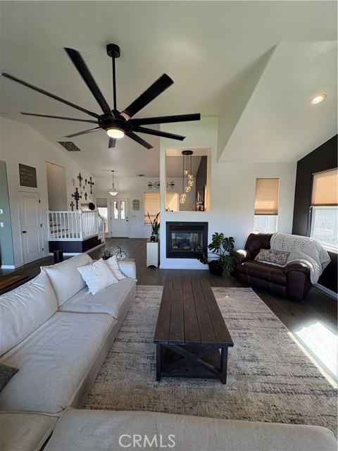 Detail Gallery Image 7 of 27 For 5081 Meadow Lark, Paso Robles,  CA 93446 - 3 Beds | 3/1 Baths