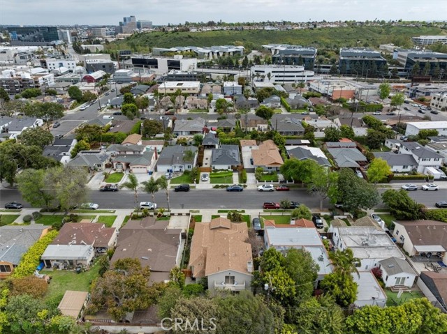 11927 Beatrice Street, Culver City CA: https://media.crmls.org/medias/77858190-f78f-4dee-8a43-d5d1ee651777.jpg