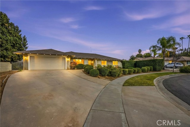 Front Image Thumbnail for CRIV26041639